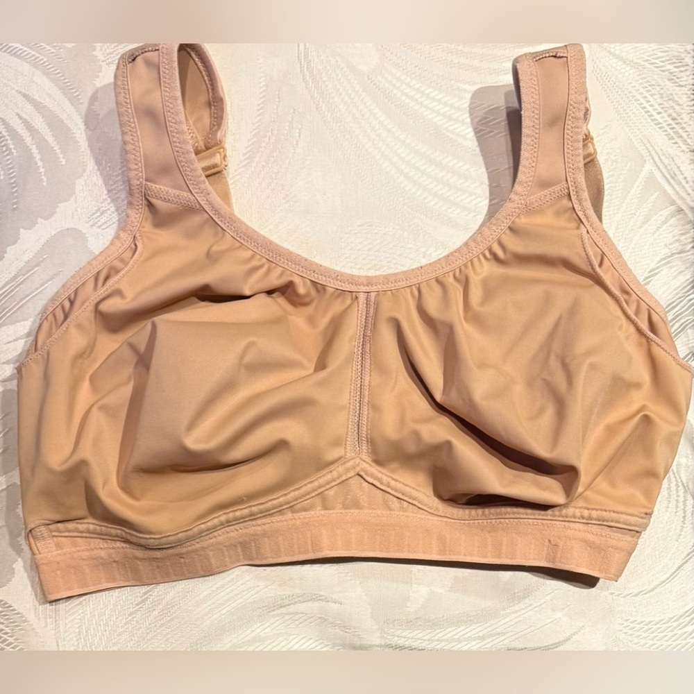 Anita Vivana Active Post Mastectomy Sports Bra 5300X Size 42C